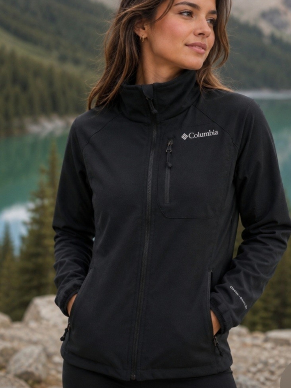 Columbia Womens Size Small Omni-shield Black Zip-Front Softshell Jacket